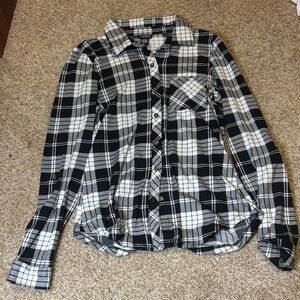 Rue21 Black and White Plaid Button Down Shirt